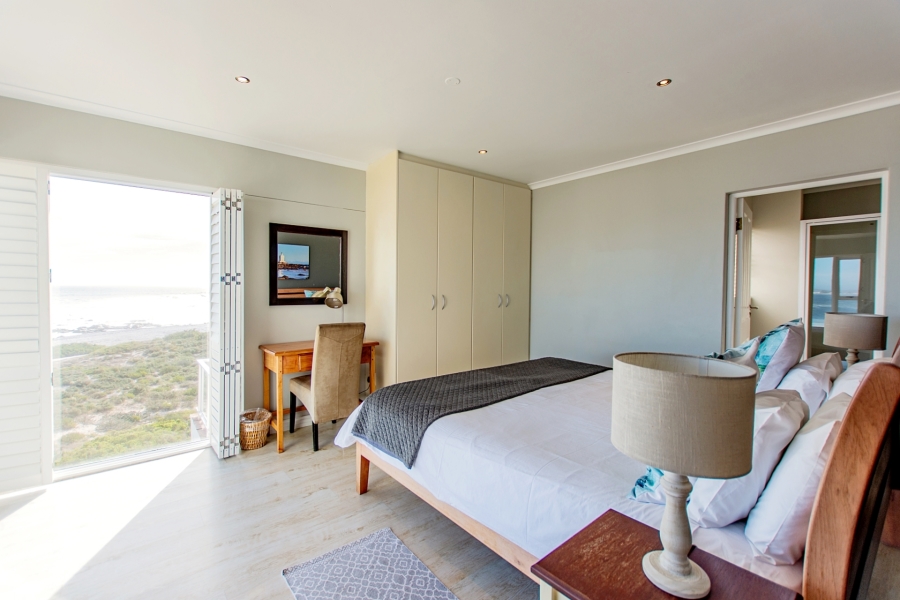 9 Bedroom Property for Sale in Shelley Point Western Cape